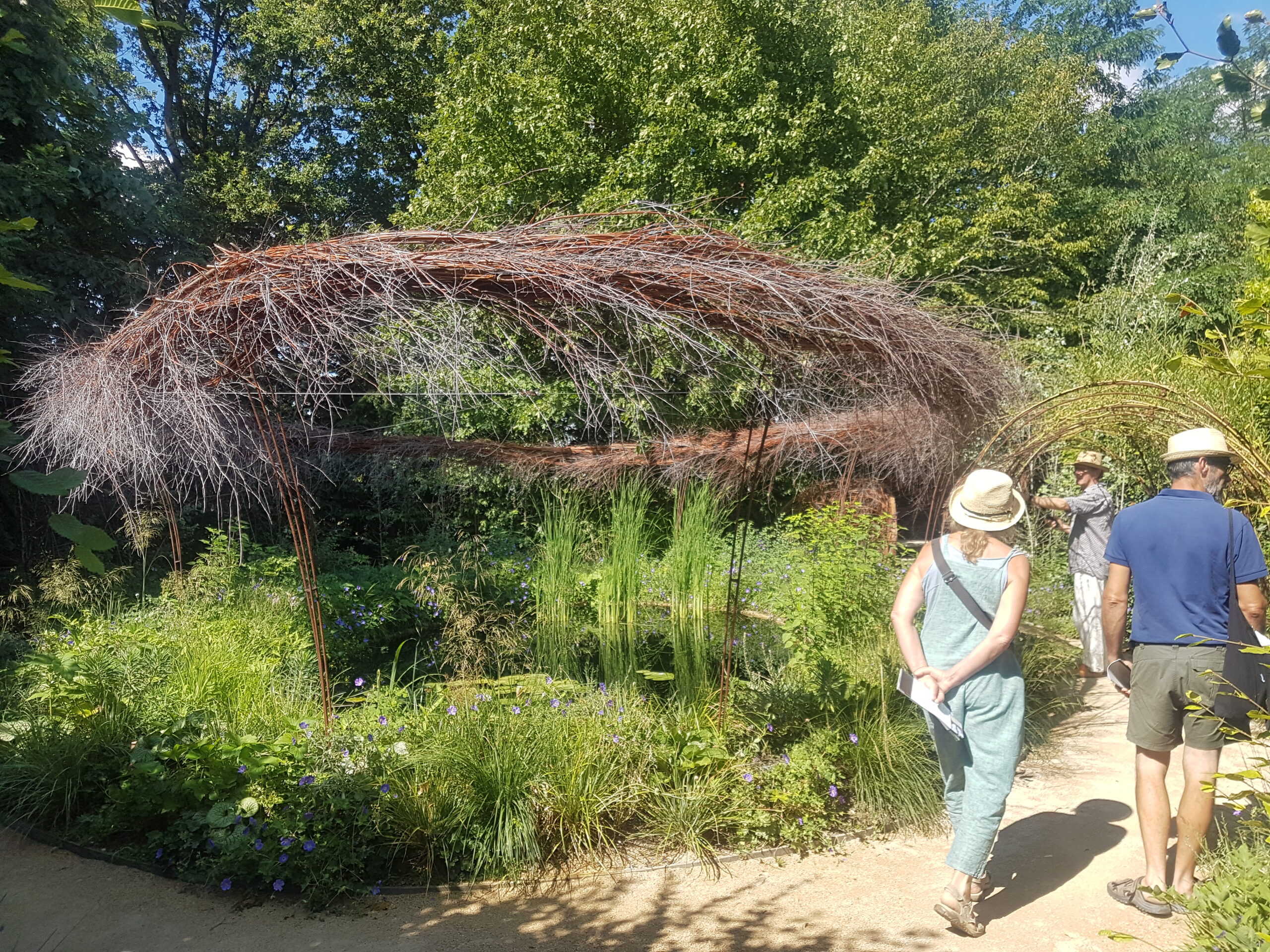 Lire la suite à propos de l’article CHAUMONT-SUR-LOIRE, FESTIVAL-DES-JARDINS-2019