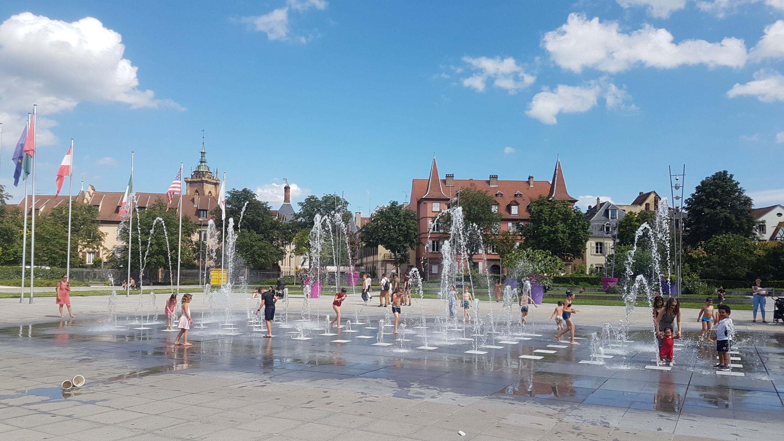 Lire la suite à propos de l’article COLMAR, VILLE