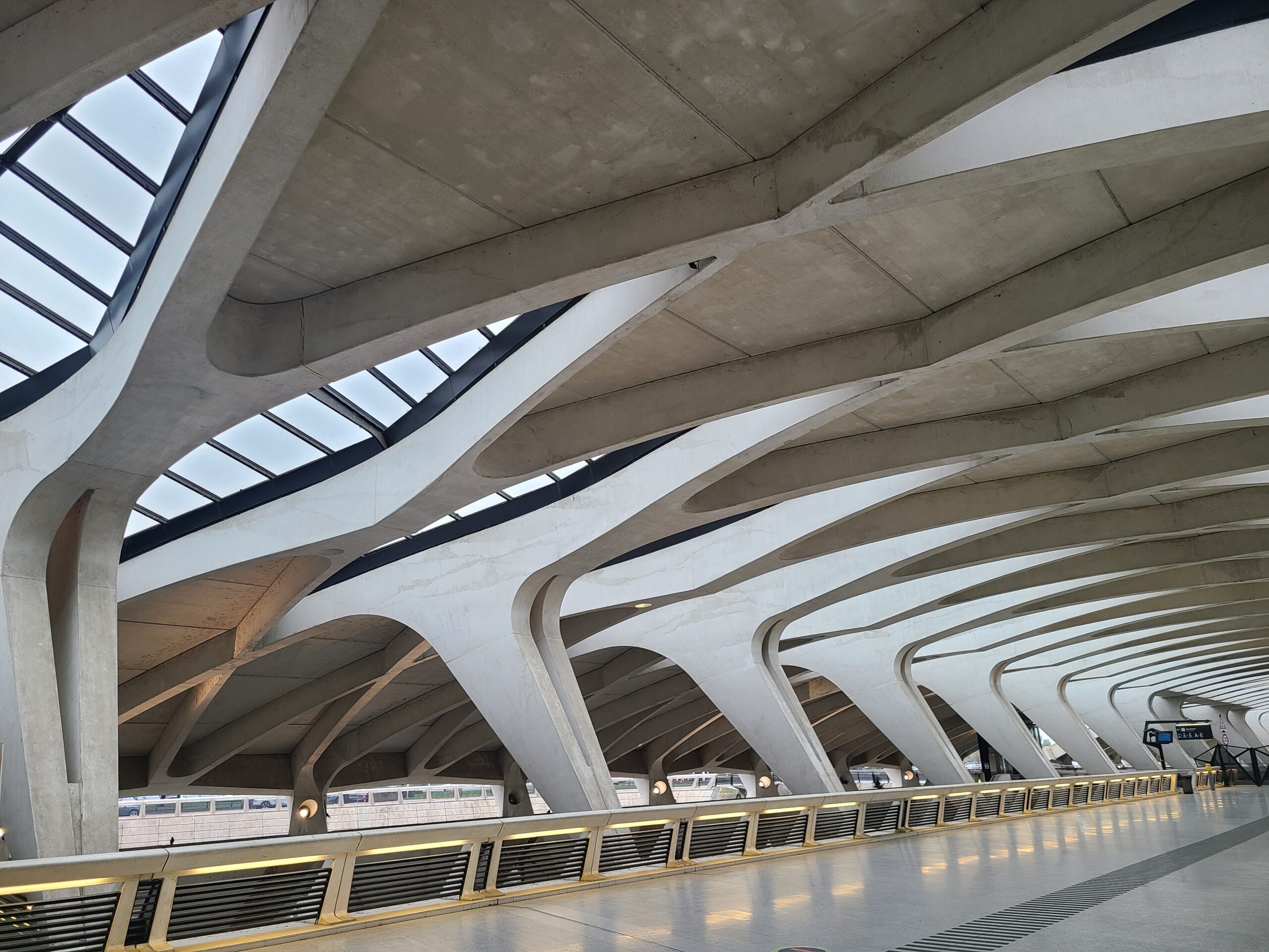 Lire la suite à propos de l’article COLOMBIER-SAUGNIEU, AEROPORT-SAINT-EXUPERY