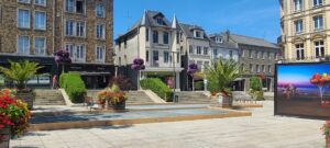 Lire la suite à propos de l’article COUTANCES, VILLE