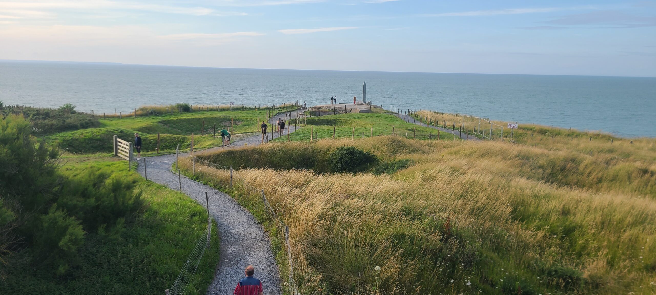 Lire la suite à propos de l’article CRICQUEVILLE-EN-BESSIN, MEMORIAL-POINTE-DU-HOCQ