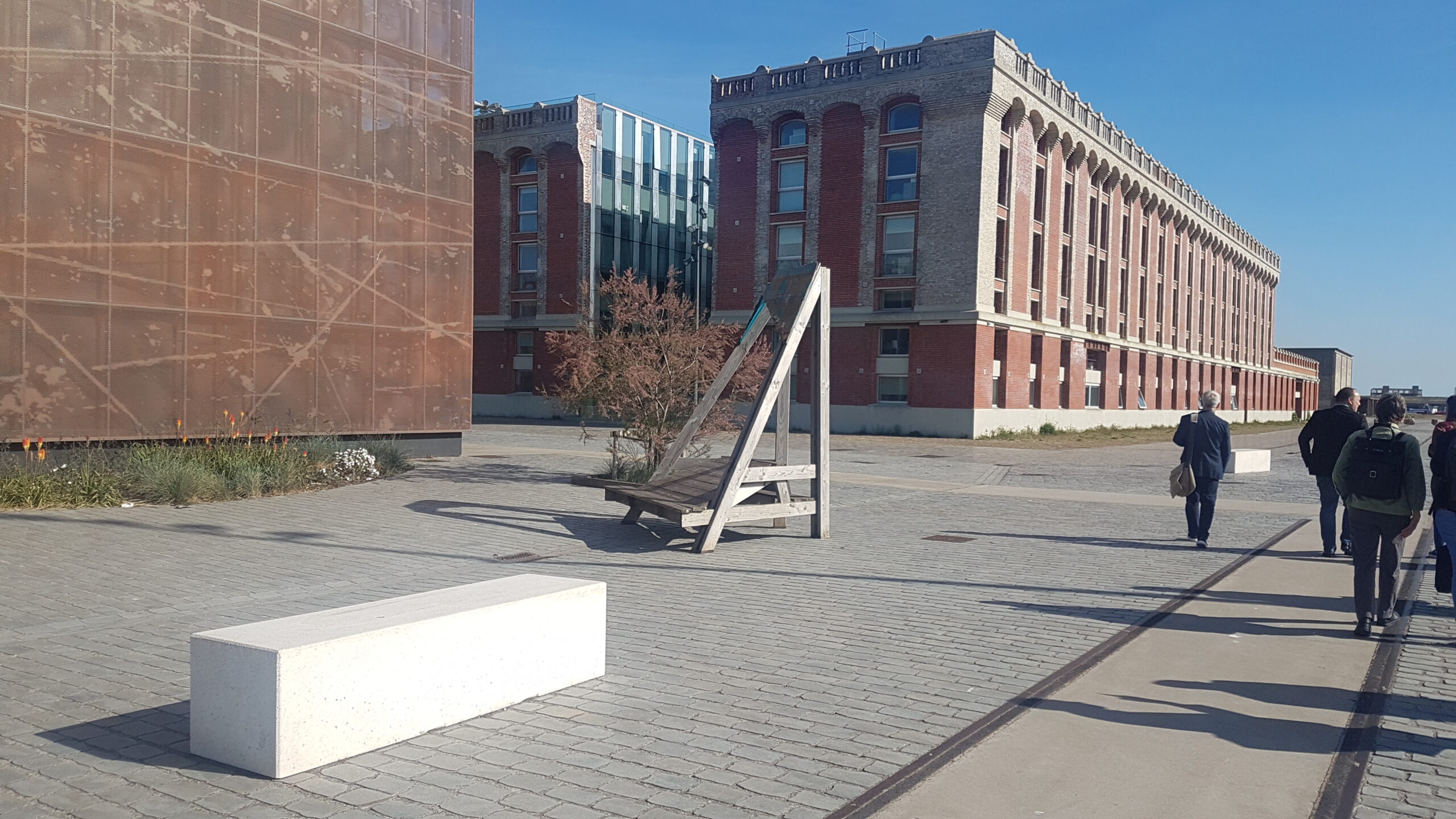 Lire la suite à propos de l’article DUNKERQUE, VILLE