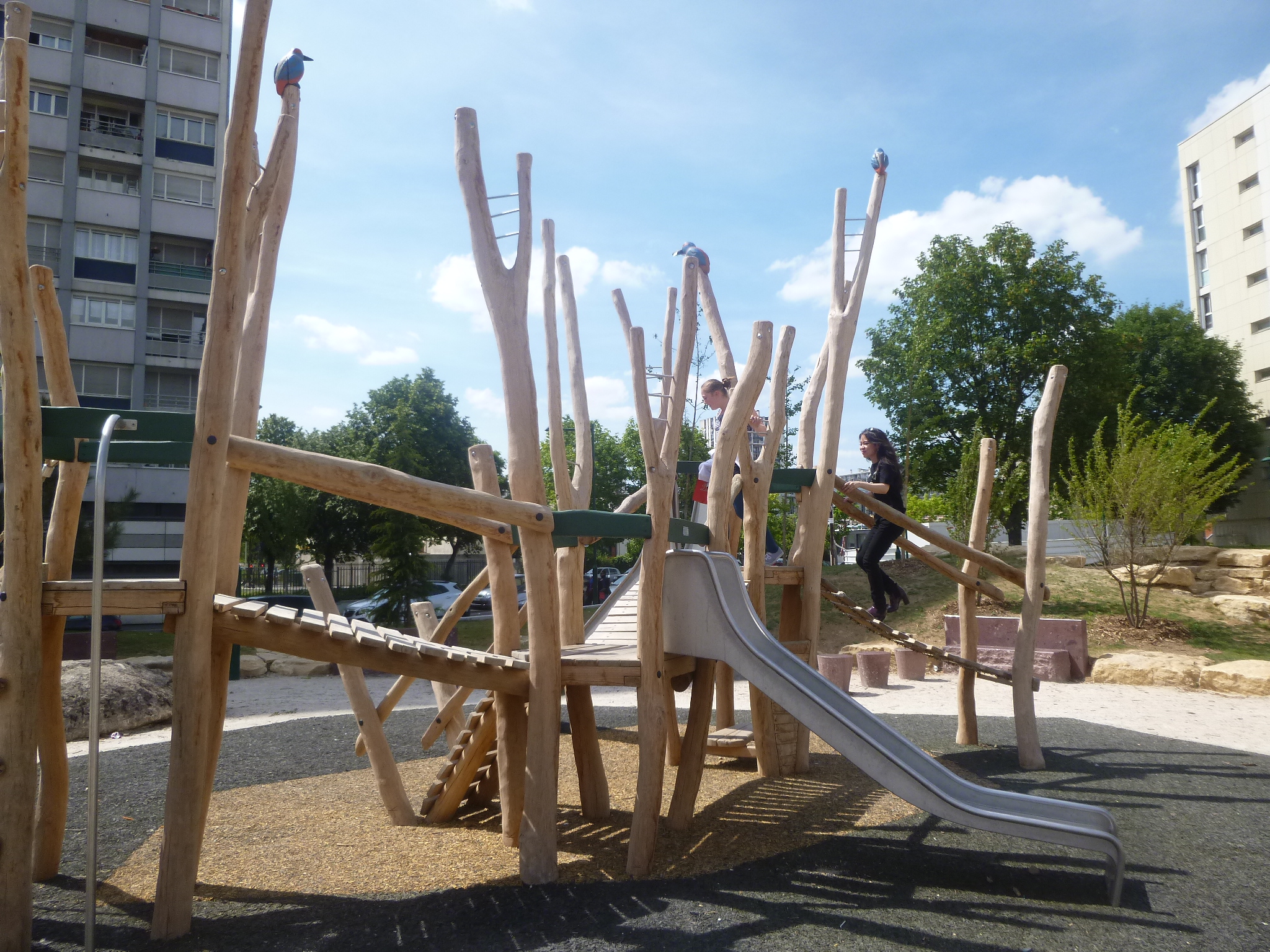 You are currently viewing ÉPINAY-SUR-SEINE, SQUARE-ALI-ZEBOUDJ