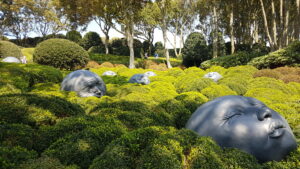 Lire la suite à propos de l’article ÉTRETAT, LES-JARDINS-D-ÉTRETAT