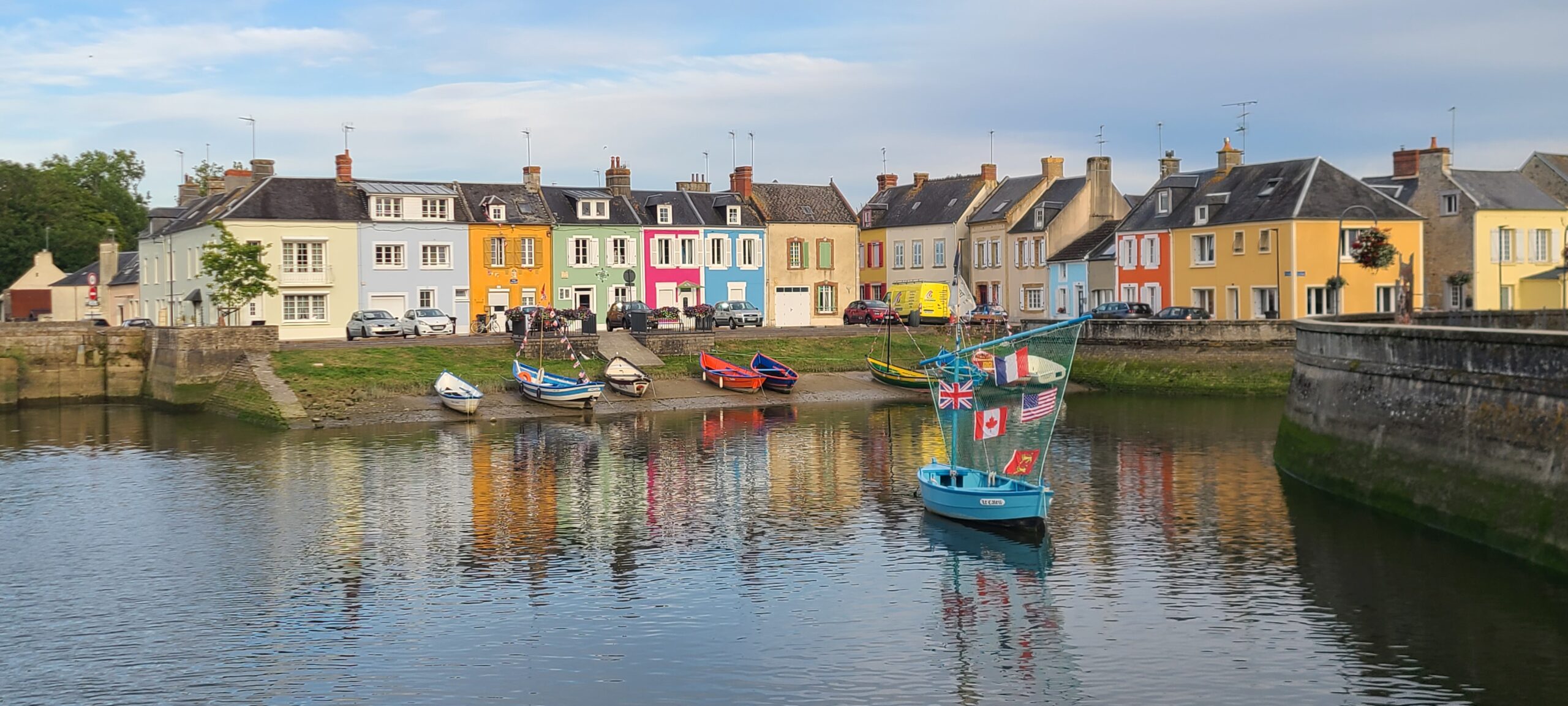 You are currently viewing ISIGNY-SUR-MER, CENTRE-VILLE