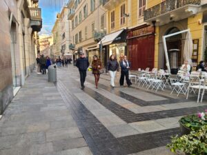Lire la suite à propos de l’article ITALIE, SANREMO, VILLE