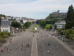 Lire la suite à propos de l’article LOURDES, CENTRE-VILLE