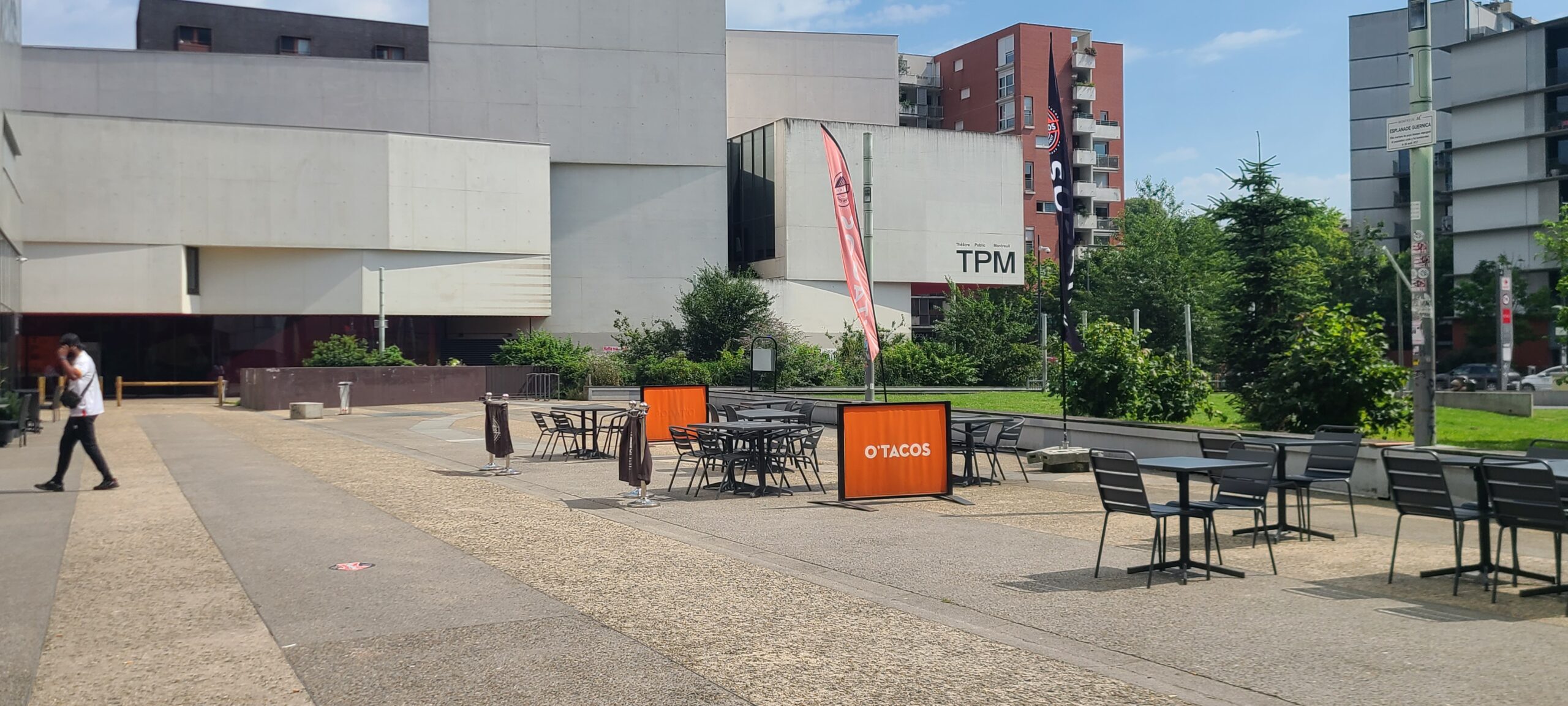 You are currently viewing MONTREUIL, CENTRE-VILLE