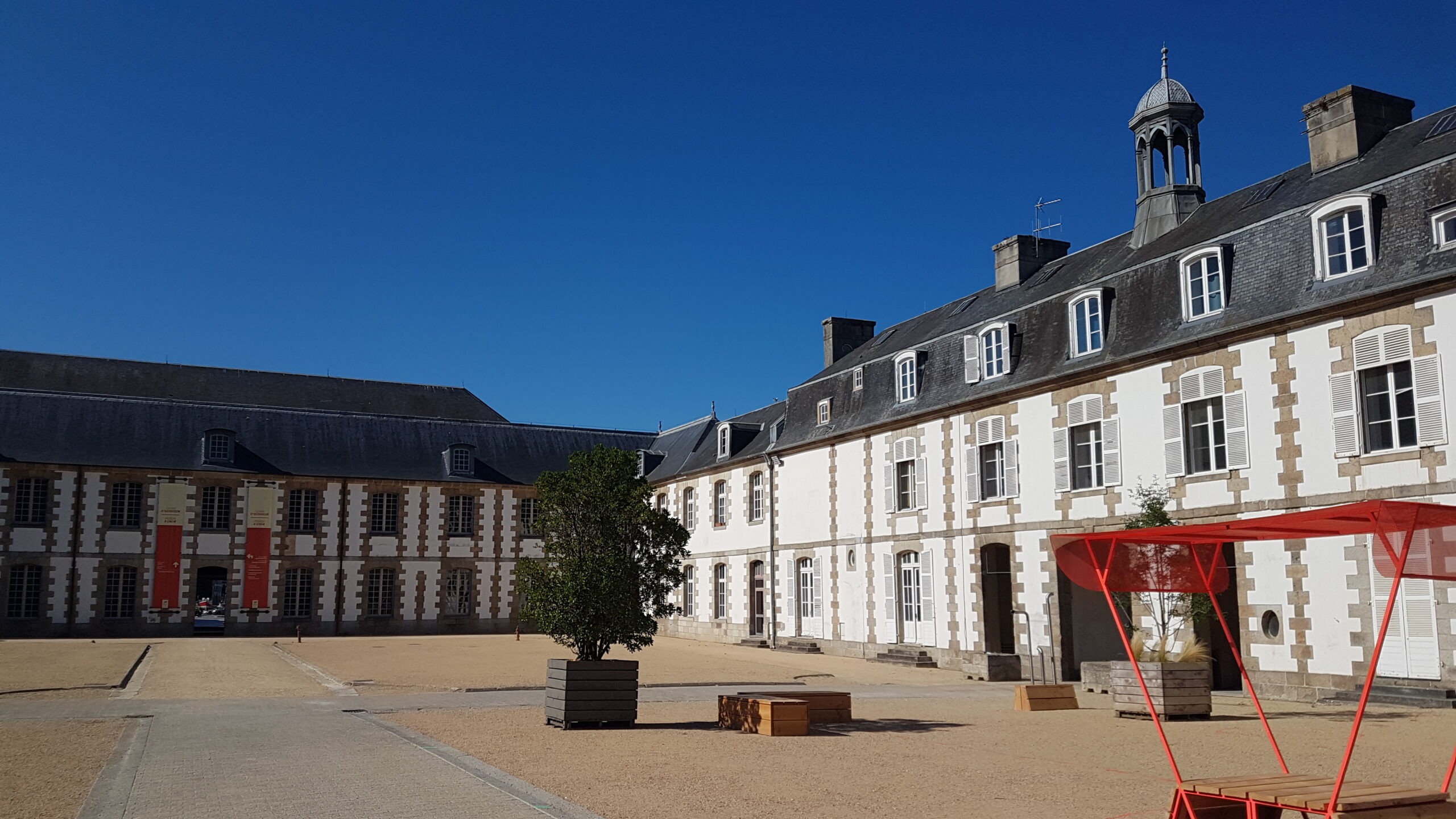 You are currently viewing MORLAIX, VILLE