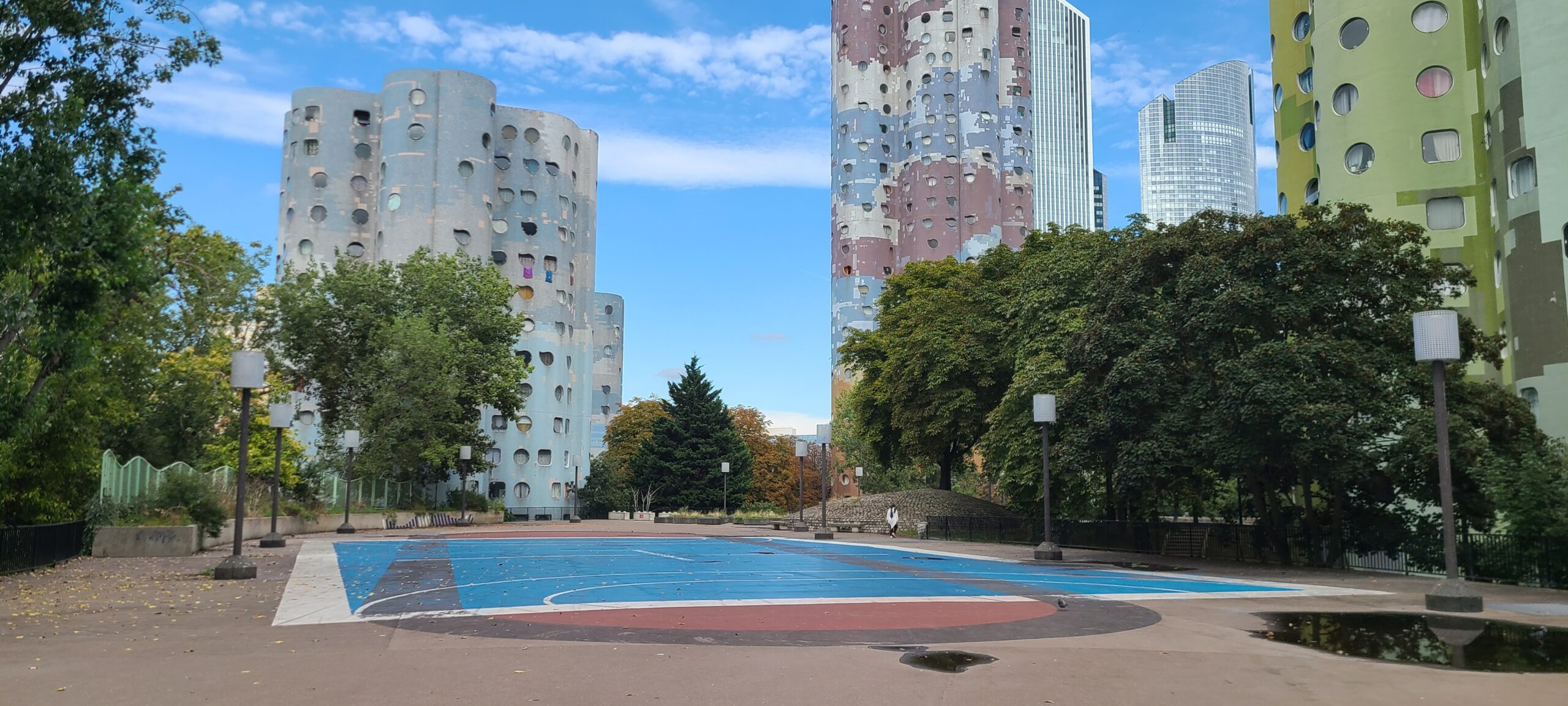 You are currently viewing NANTERRE, TOURS-AILLAUD
