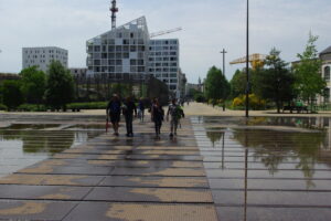 Lire la suite à propos de l’article NANTES, ILE-DE-NANTES