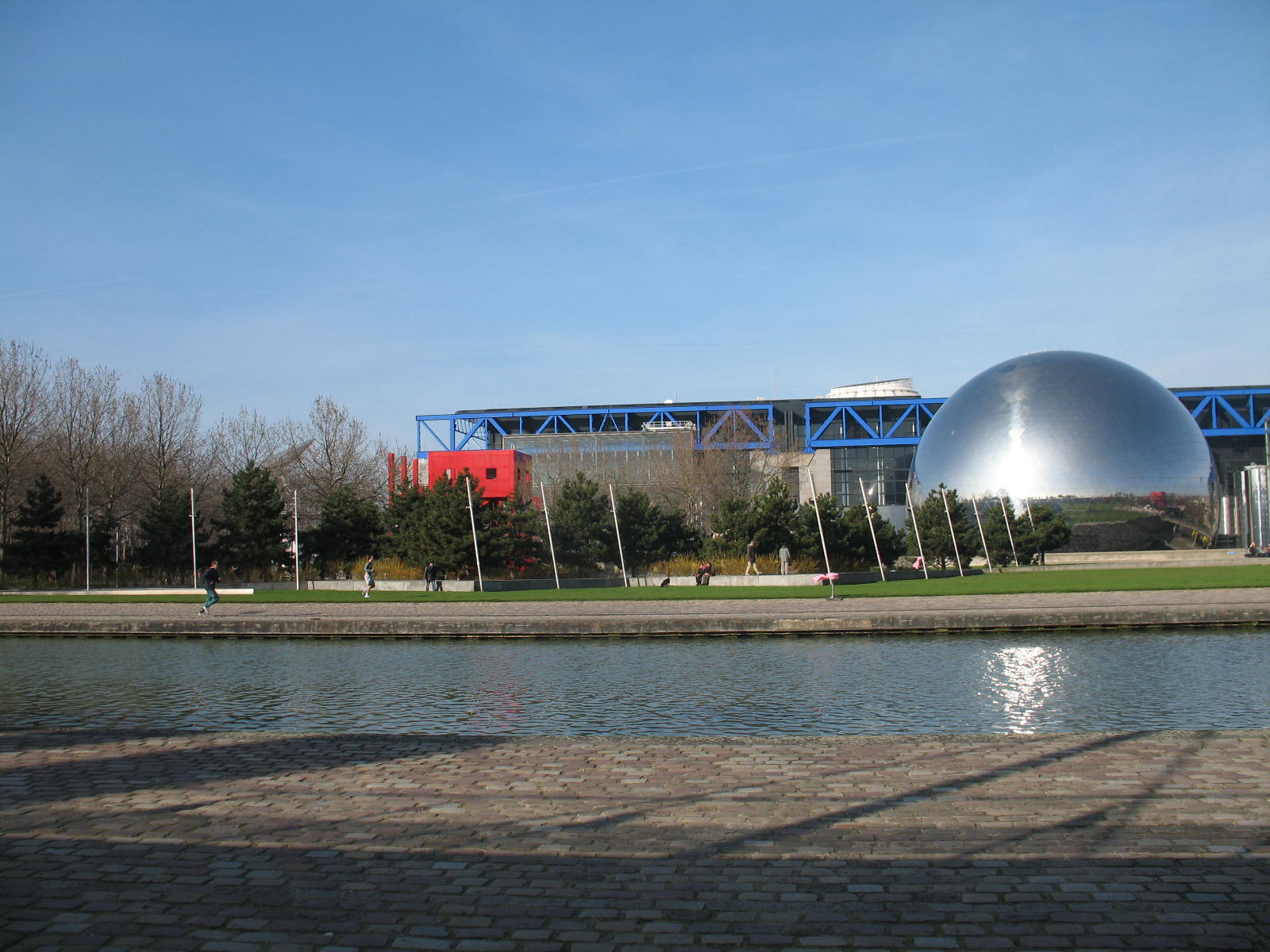 You are currently viewing PARIS, PARC-DE-LA-VILLETTE