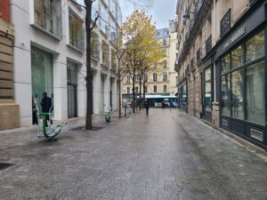 Lire la suite à propos de l’article PARIS, RUE-MENARS