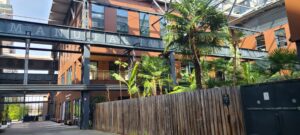 Lire la suite à propos de l’article SAINT-OUEN-SUR-SEINE, LA-COMMUNALE