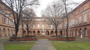 Lire la suite à propos de l’article TOULOUSE, HOPITAL-DE-LA-GRAVE