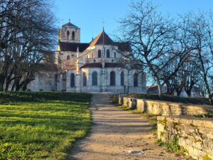 Lire la suite à propos de l’article VÉZELAY, VILLAGE