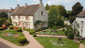 Lire la suite à propos de l’article WY-DIT-JOLI-VILLAGE, MUSEE-DE-L-OUTIL