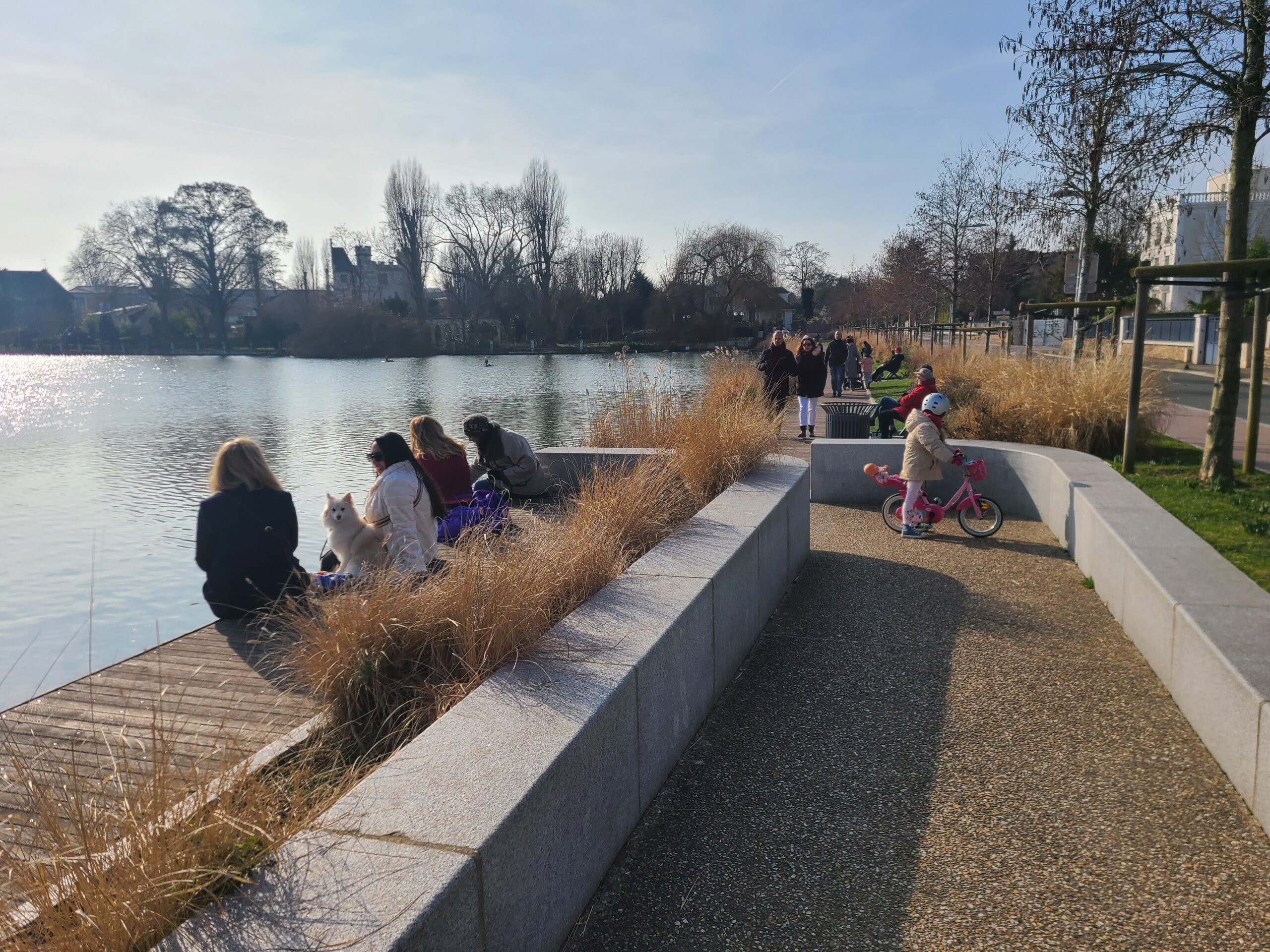 Lire la suite à propos de l’article ENGHIEN-LES-BAINS, LAC