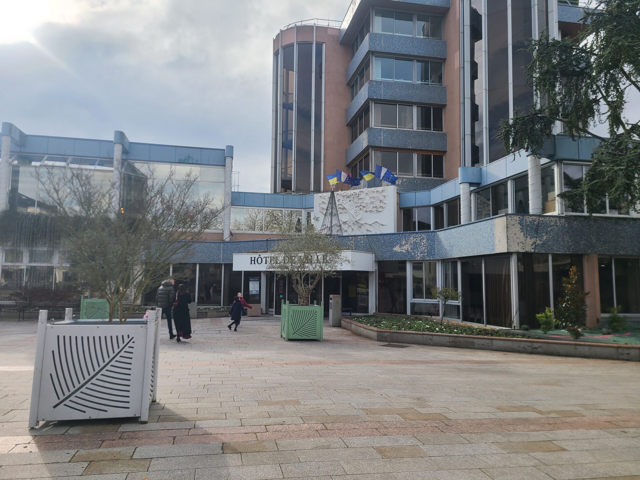 You are currently viewing LE CHESNAY-ROCQUENCOURT, VILLE