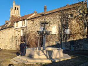 Lire la suite à propos de l’article MANTES-LA-JOLIE, VILLE