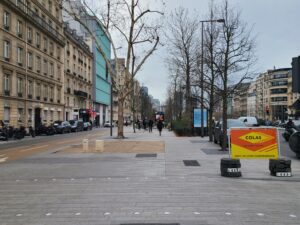 Lire la suite à propos de l’article NEUILLY-SUR-SEINE, AVENUE-CHARLES-DE-GAULLE