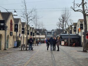 Lire la suite à propos de l’article PARIS, BERCY-VILLAGE