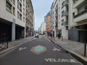 Lire la suite à propos de l’article PARIS, RUE-DE-CHARENTON