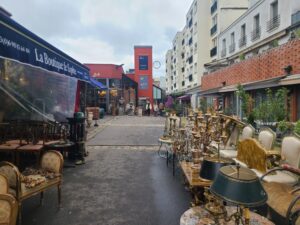Lire la suite à propos de l’article SAINT-OUEN-SUR-SEINE, LES-PUCES