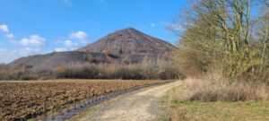 Lire la suite à propos de l’article HAILLICOURT, TERRILS