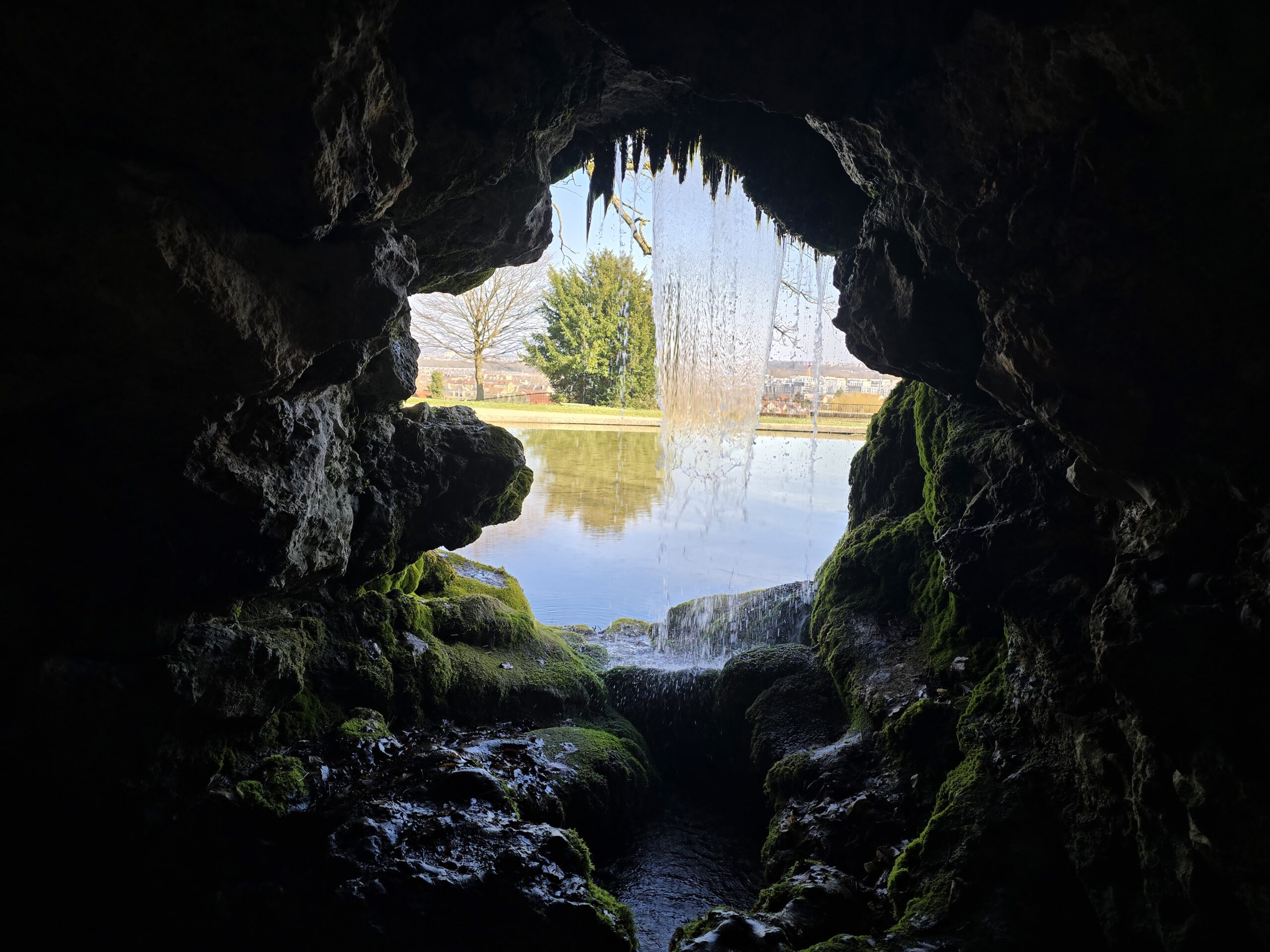 Lire la suite à propos de l’article JUVISY-SUR-ORGE, PARC-DES-GROTTES