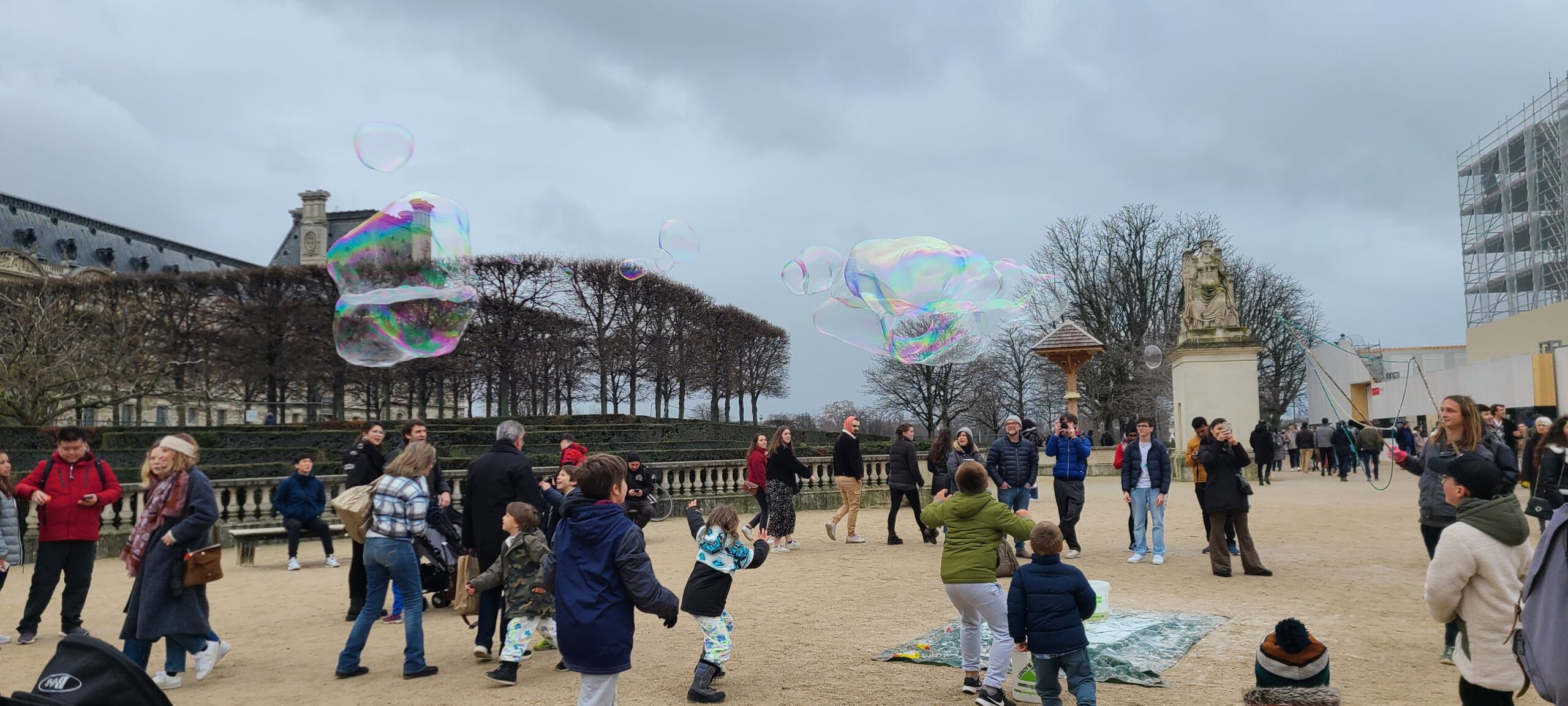 Lire la suite à propos de l’article PARIS, JARDIN-DES-TUILERIES