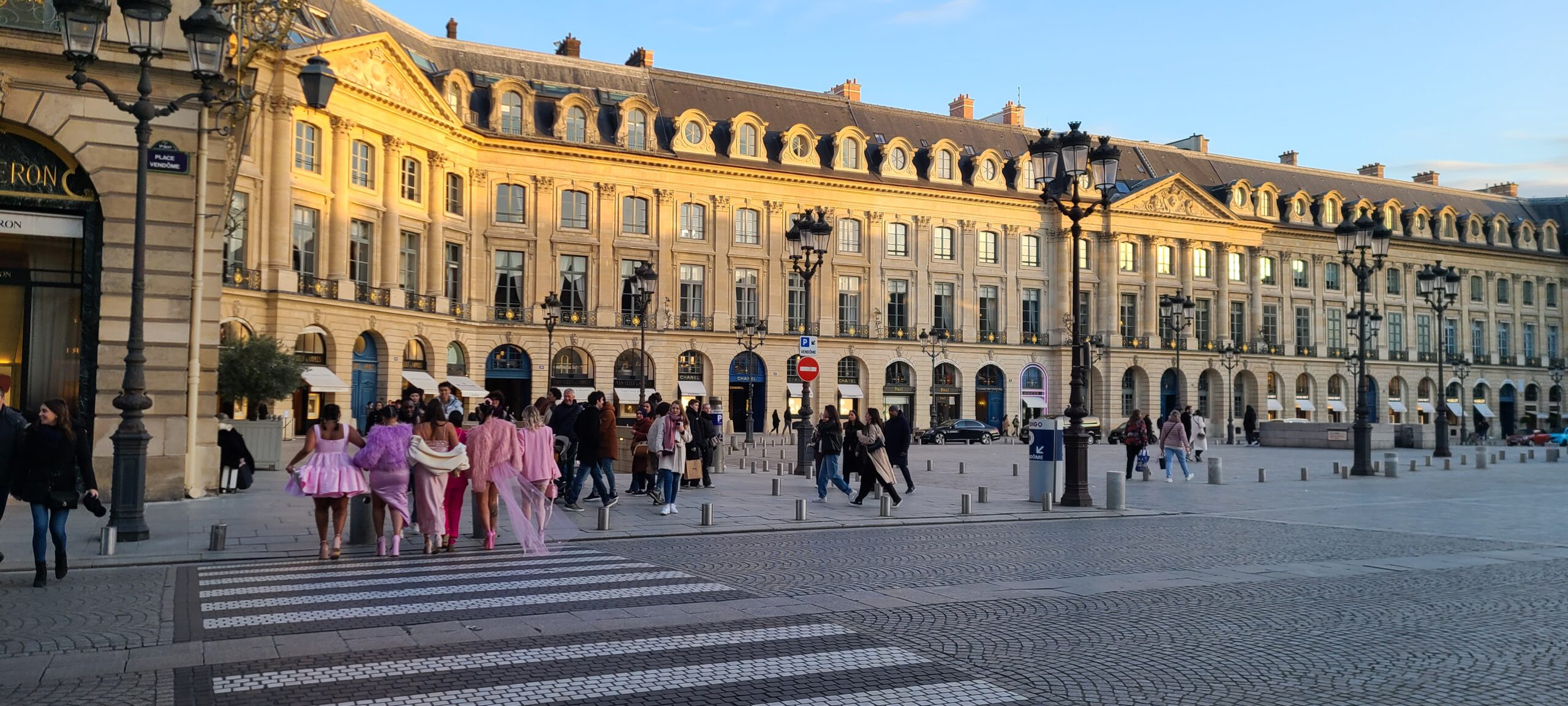 Lire la suite à propos de l’article PARIS, PLACE-VENDOME