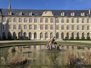 Lire la suite à propos de l’article ROUEN, PARC-DE-L-HOTEL-DE-VILLE