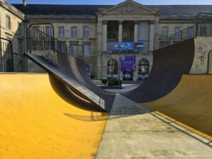 Lire la suite à propos de l’article ROUEN, PLACE-DU-GENERAL-DE-GAULLE