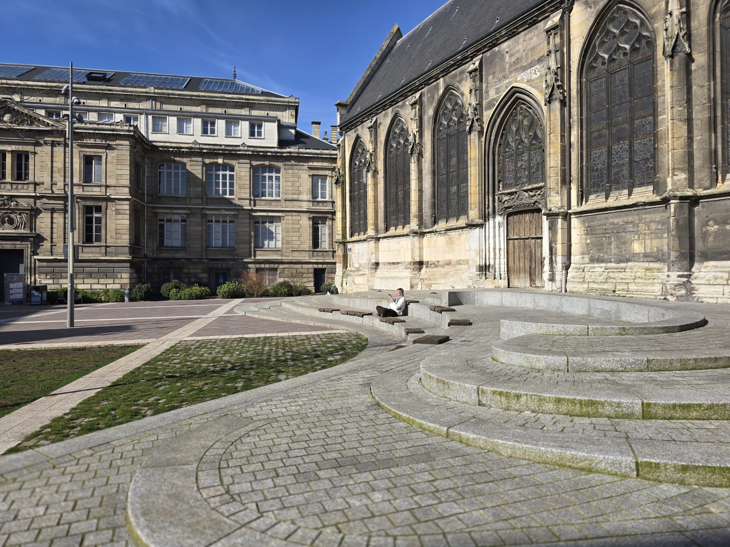 Lire la suite à propos de l’article ROUEN, RUE-DESHAYS
