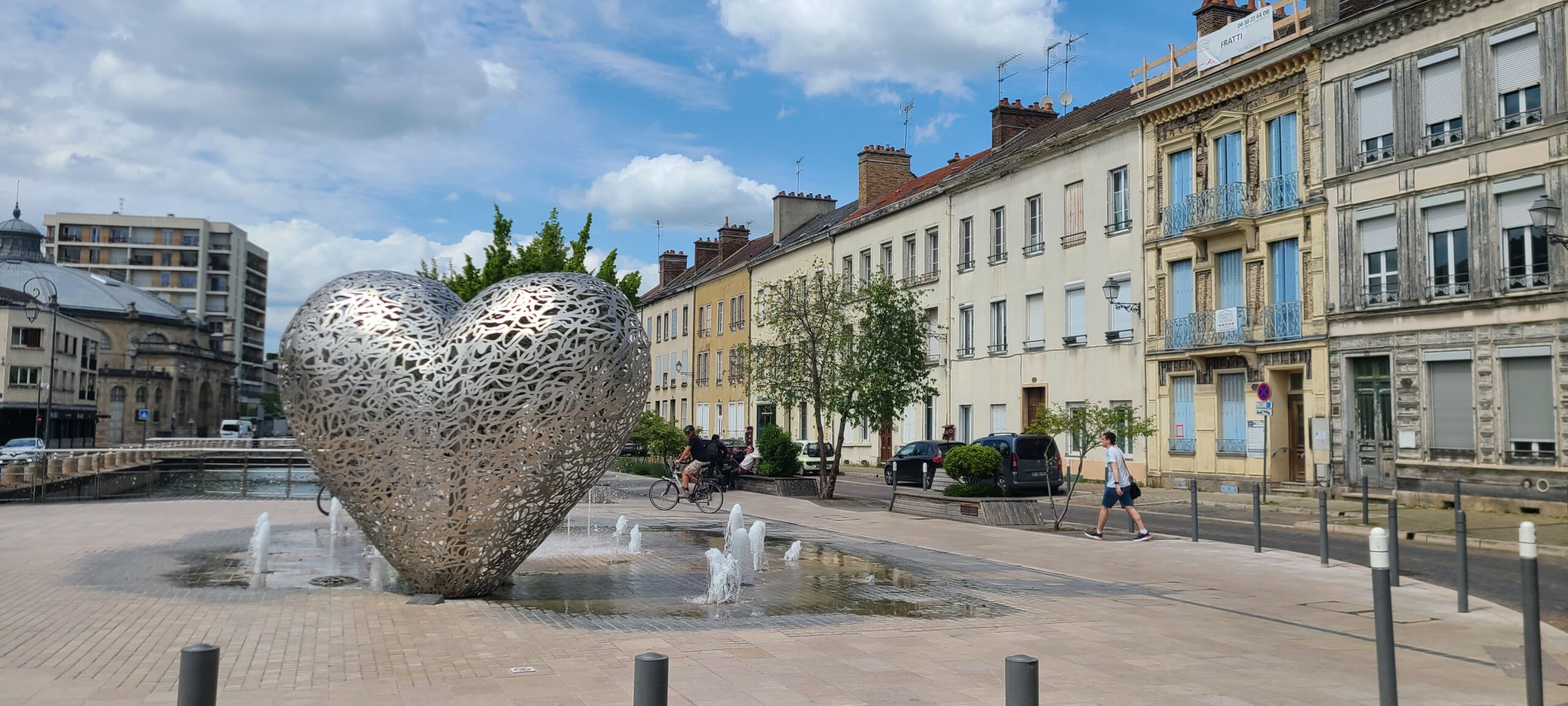 Lire la suite à propos de l’article TROYES, CENTRE-HISTORIQUE