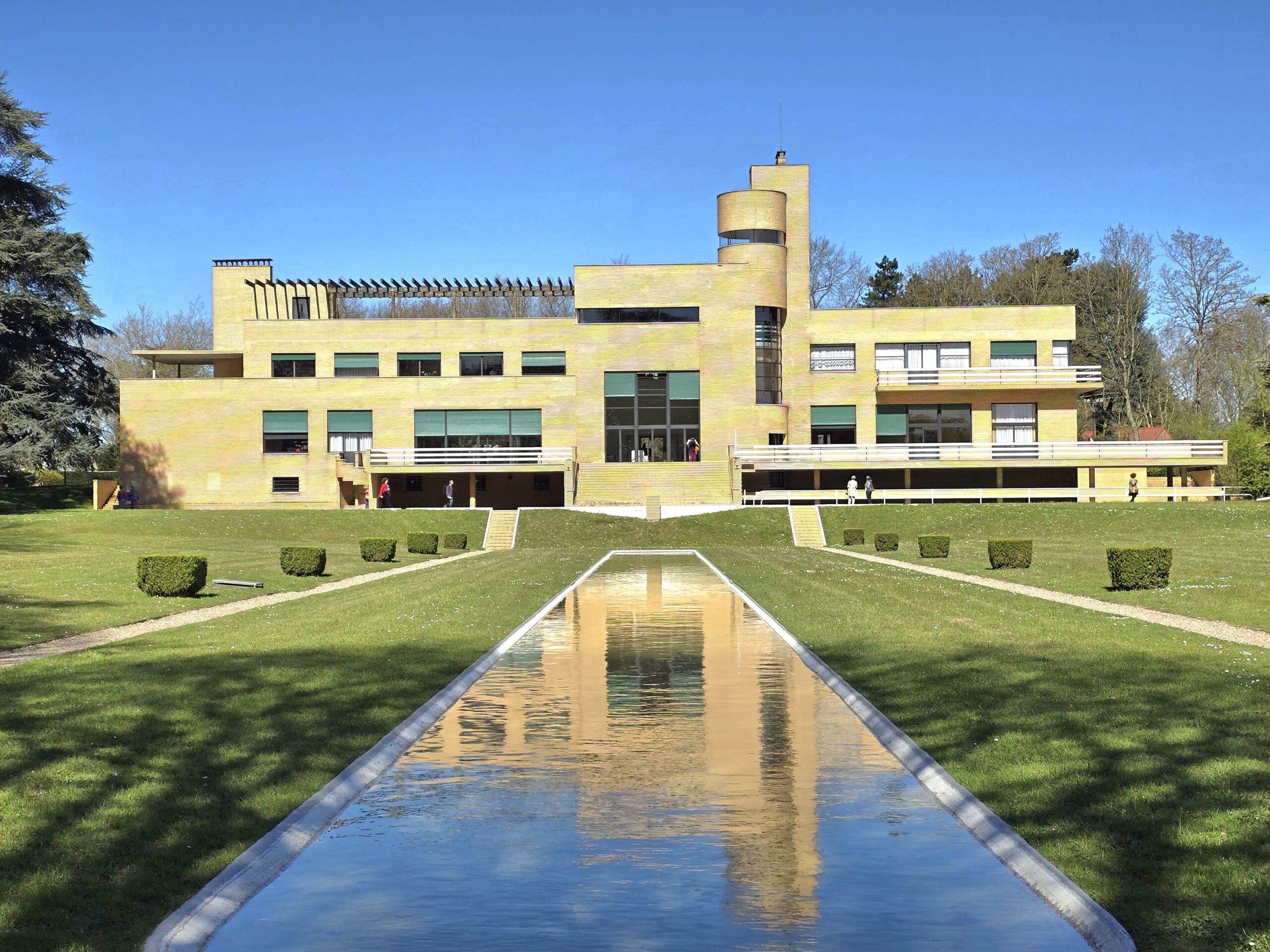 Lire la suite à propos de l’article CROIX, VILLA-CAVROIS